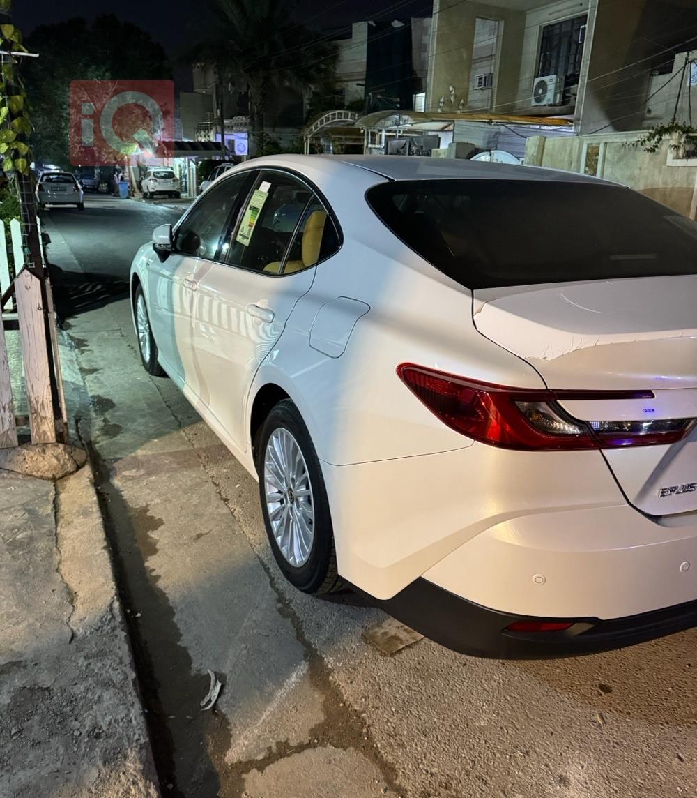 تۆیۆتا کامری